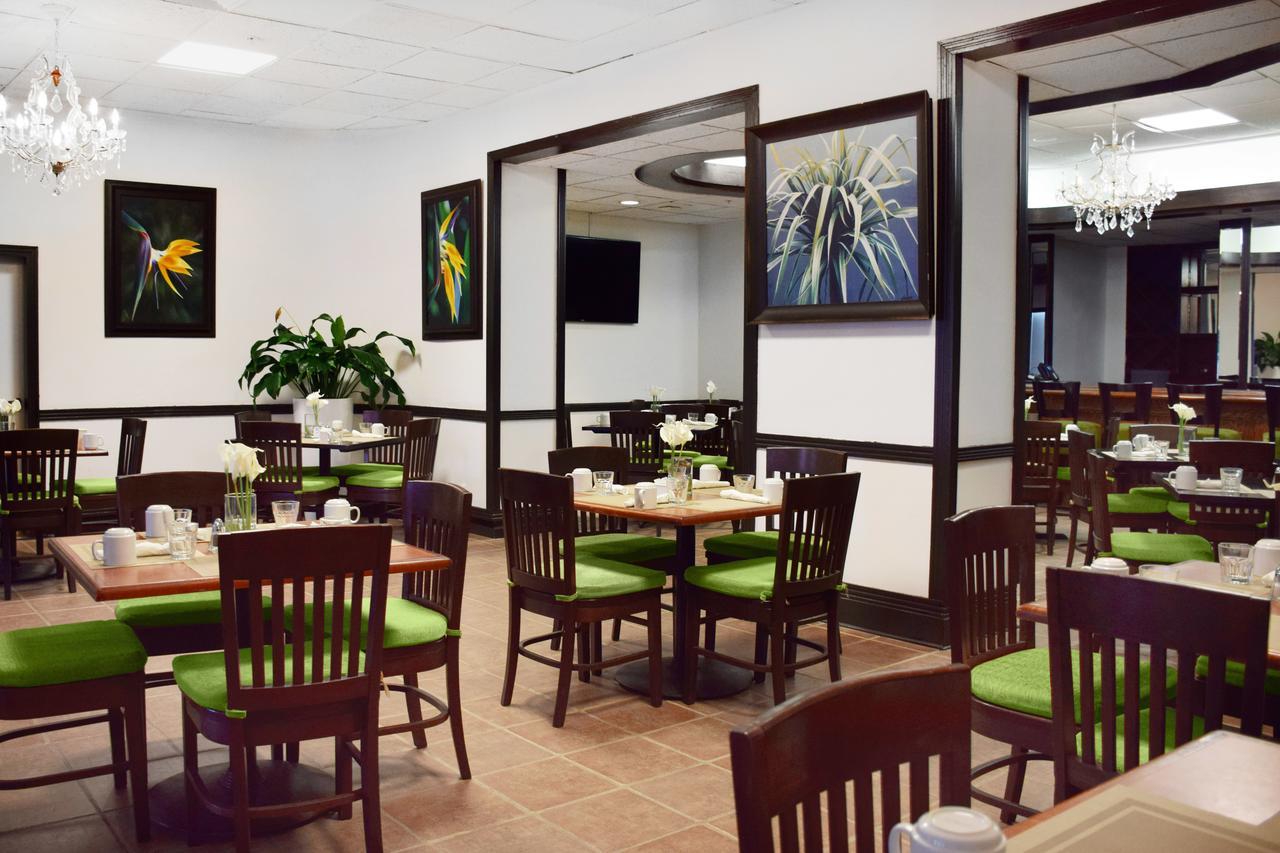 Ocean Beach Apartments Маями Бийч Екстериор снимка