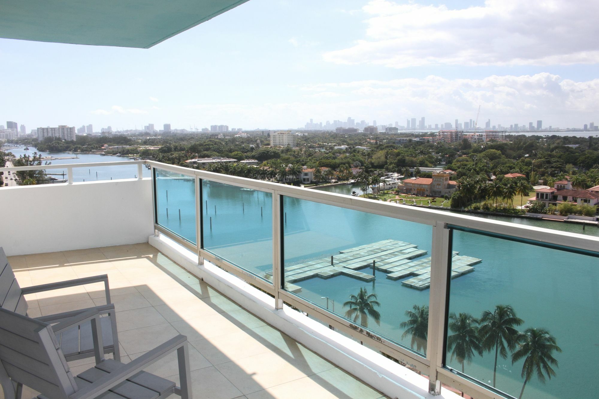Ocean Beach Apartments Маями Бийч Екстериор снимка
