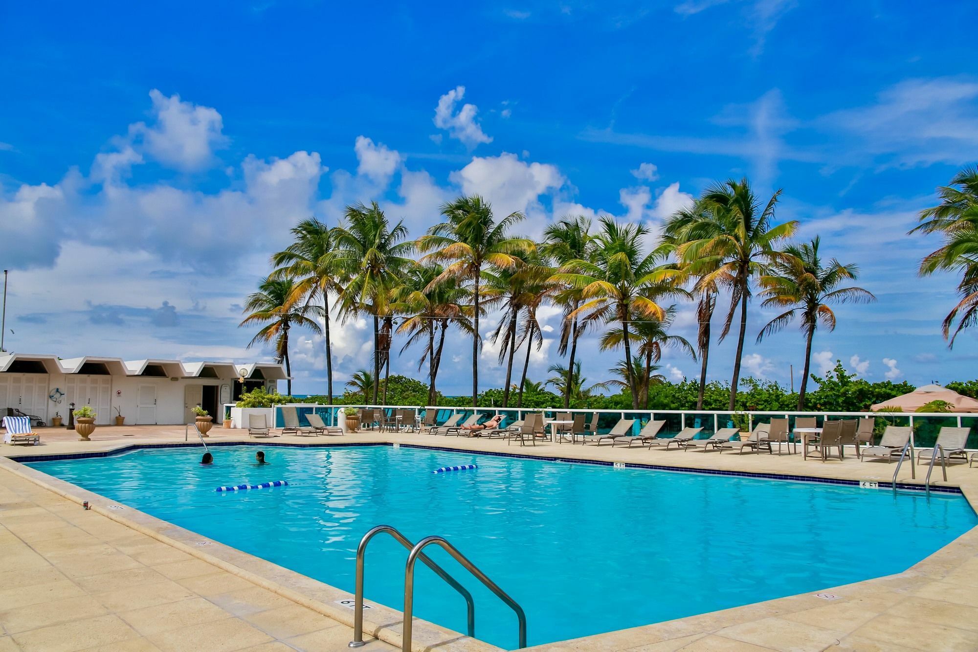 Ocean Beach Apartments Маями Бийч Екстериор снимка